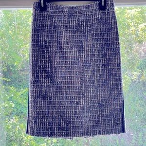 JCrew tweed pencil skirt in blue with satin side. Size 4. Lined. Worn once.